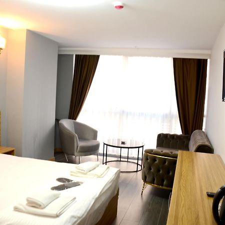Waves Hotel Isztambul Kültér fotó