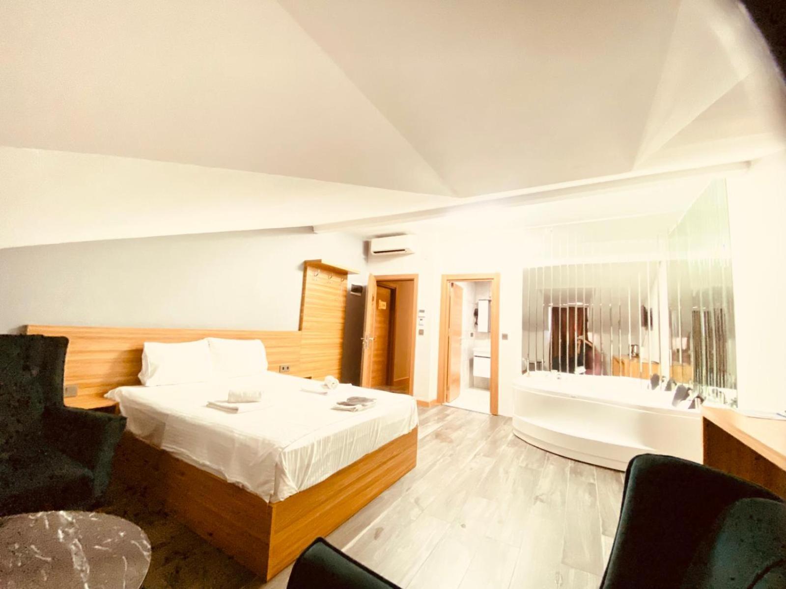 Waves Hotel Isztambul Kültér fotó
